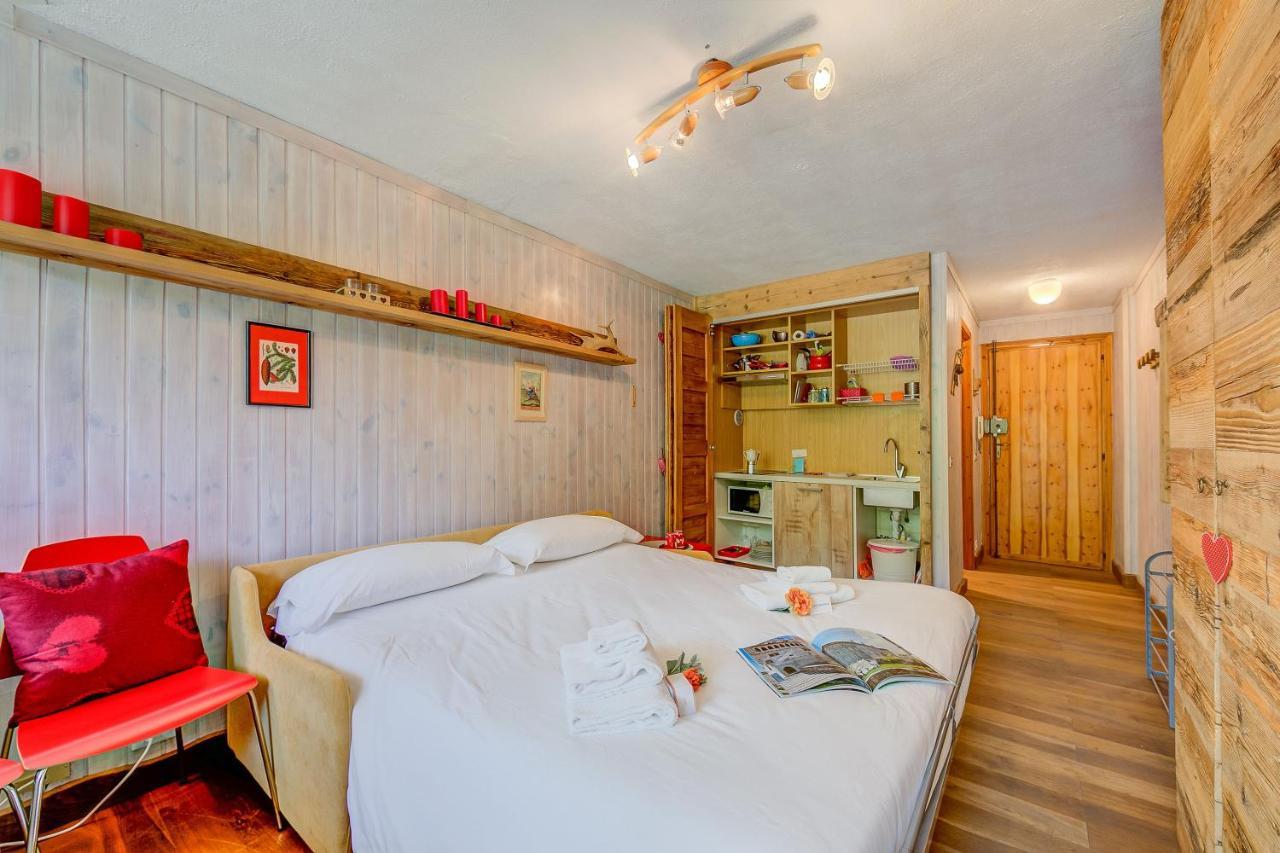 Studio Abete Rosso 500M From Ski - Happy Rentals Oulx Exteriér fotografie